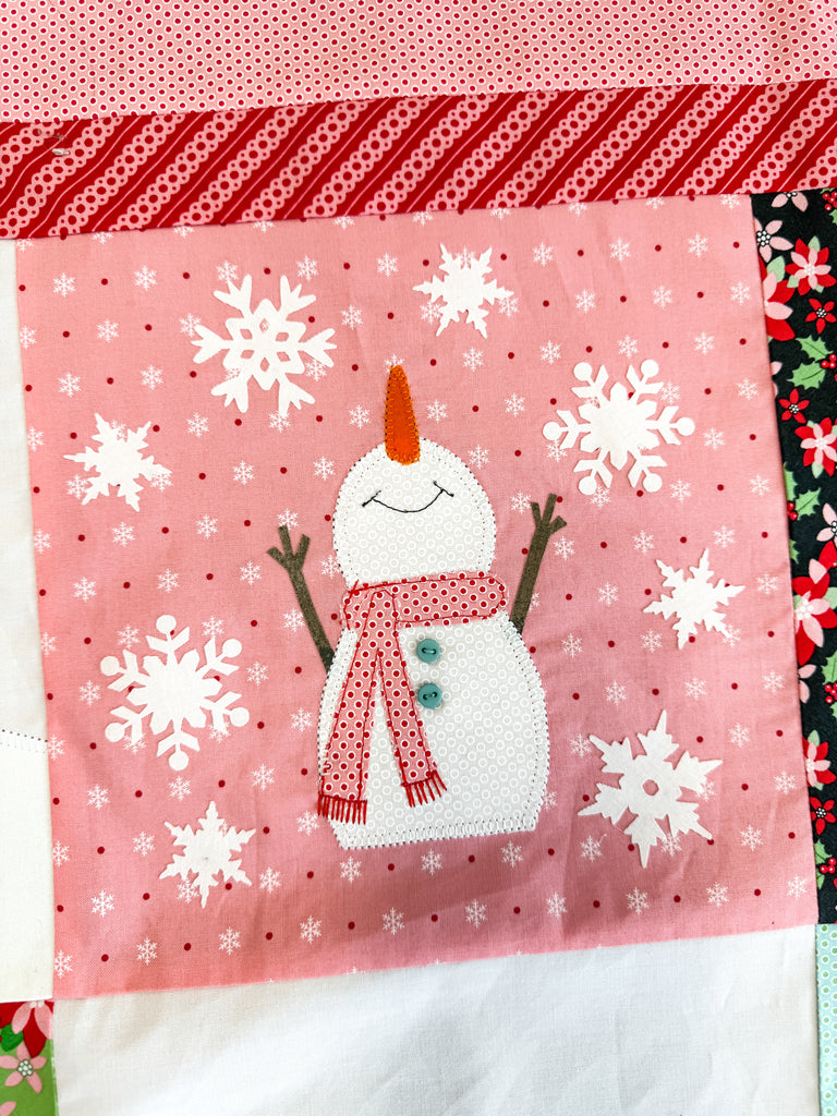 Christmas Village an applique quilt with 16 templates | Digital Pattern