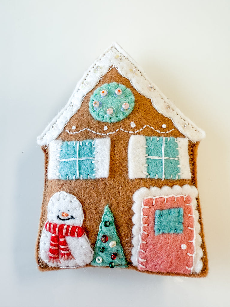 Embroidered Gingerbread Houses with 8 templates | Digital Pattern