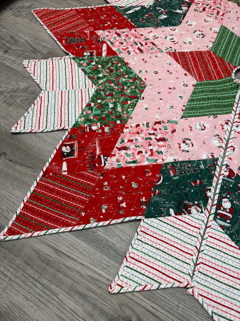 Christmas Star Tree Skirt | Digital Pattern