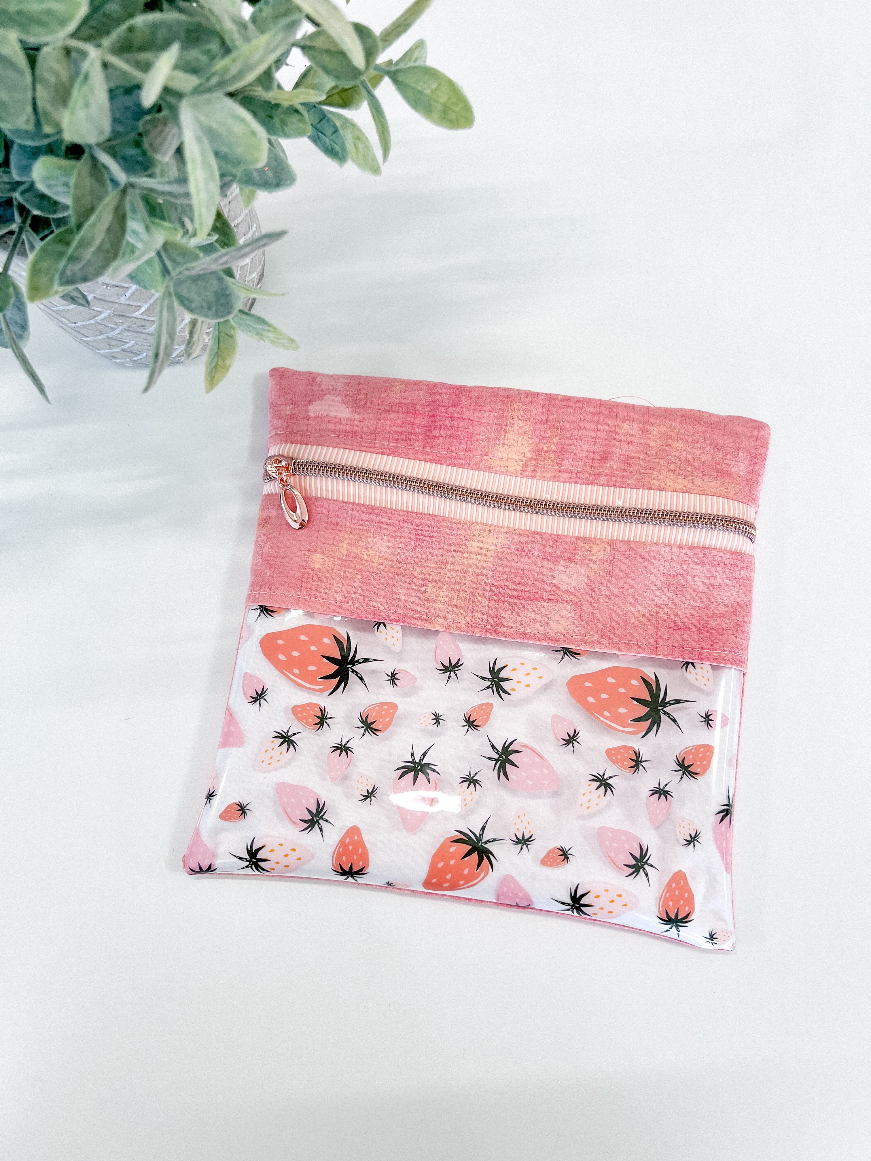 Vinyl Pocket Zipper Pouch PDF Pattern | Digital Download - The little ...