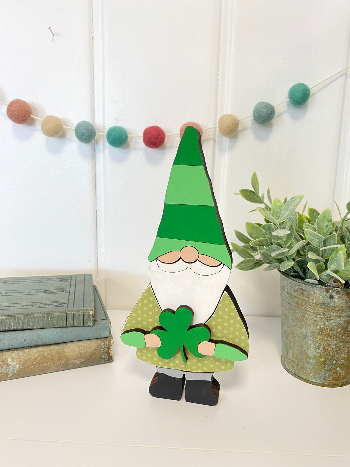 DIY Gnome Outfit | Shamrock