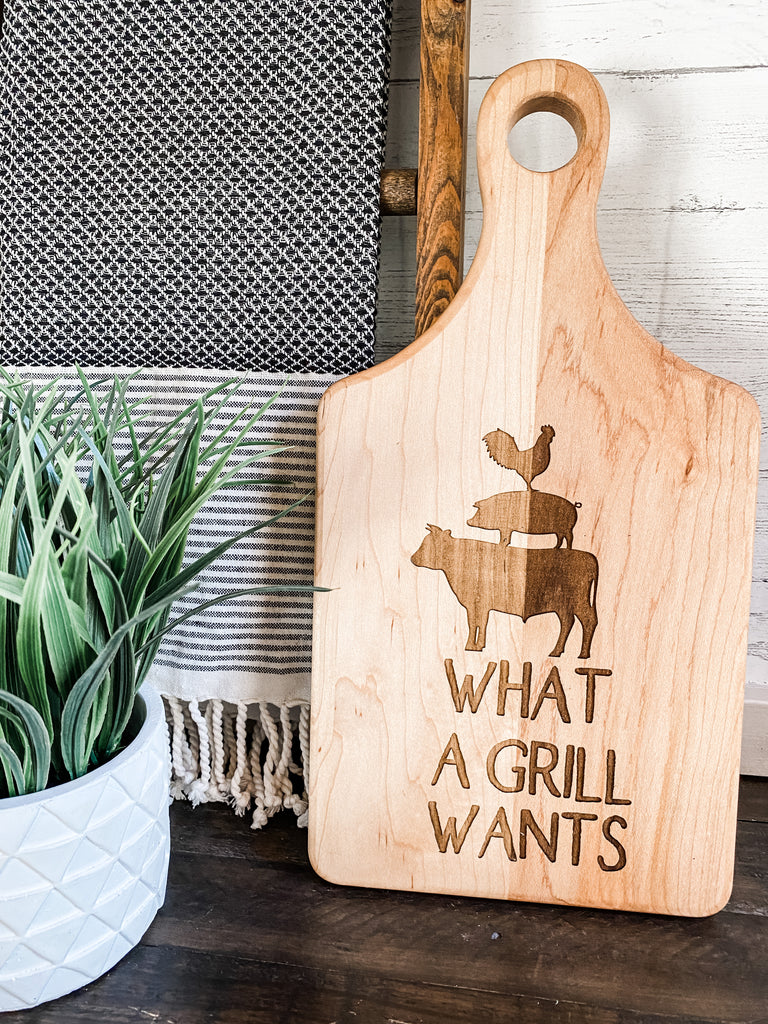Engraved Cutting Board w Handle | "What a grill wants"