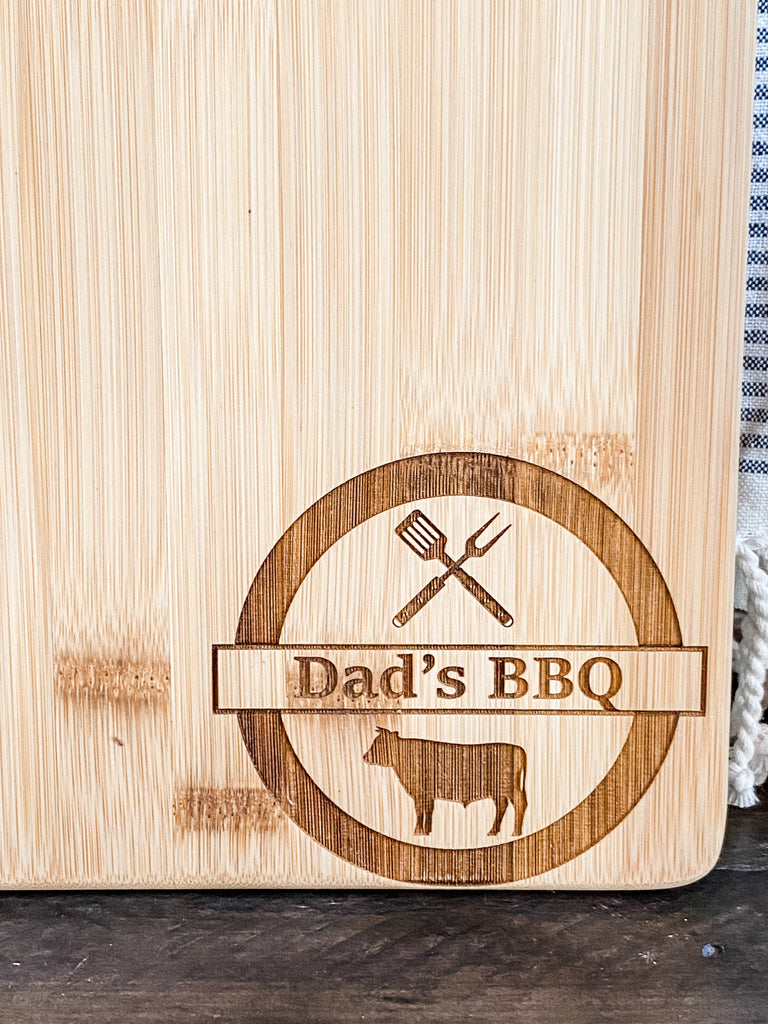 Engraved Cutting Board w Handle | "Dad's BBQ" Can be personalized with name
