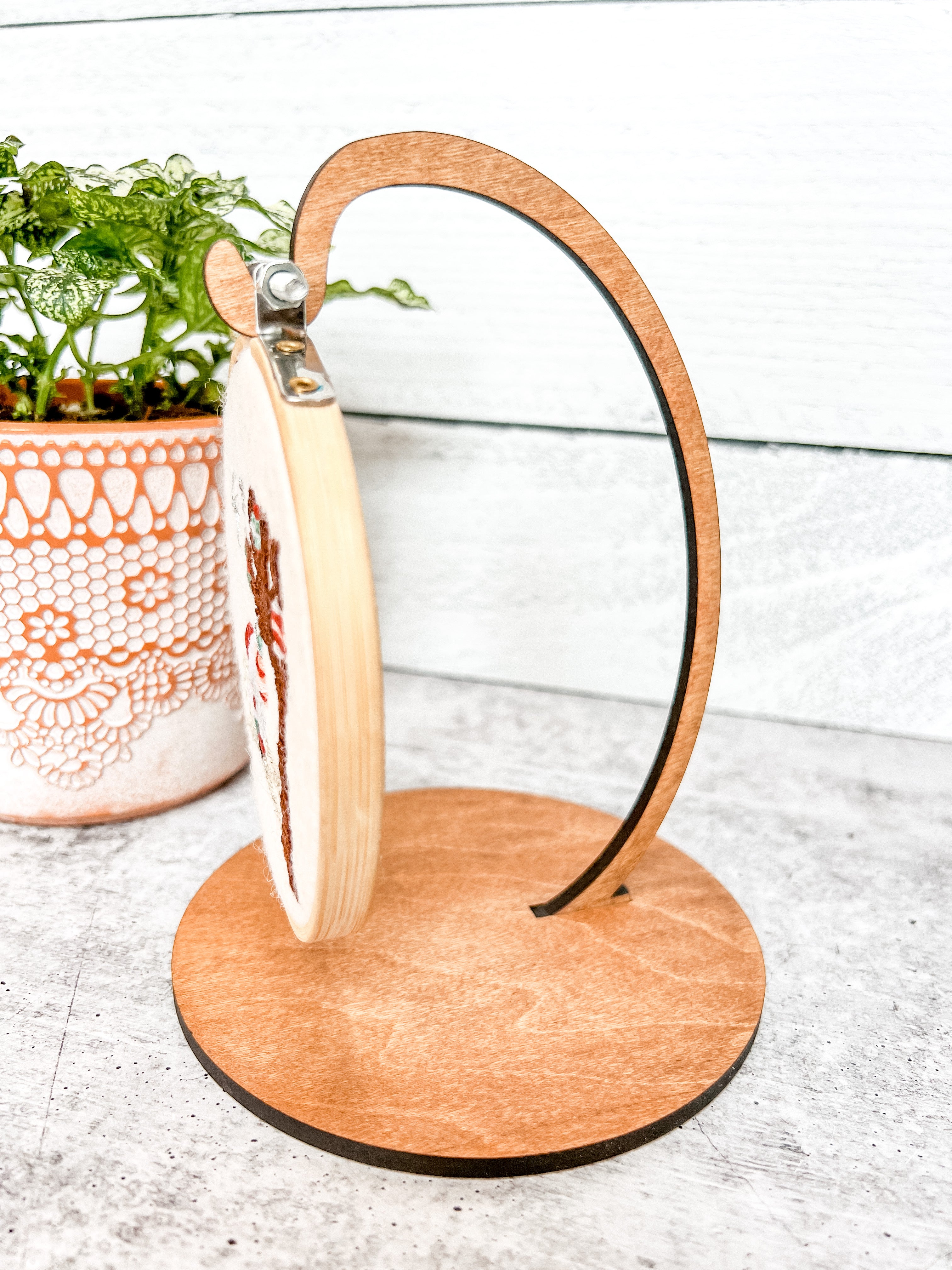 Embroidery Hoop Stand